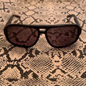 Gucci Men’s Black Plastic Sunglasses